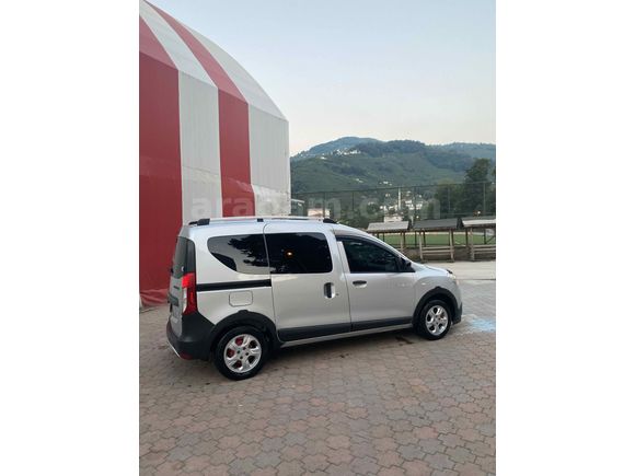 Memurdan Dacia Dokker 1.5 DCi Stepway 2015 Model 