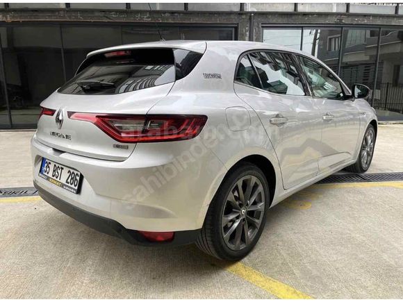 Sahibinden Renault Megane 1.2 TCe Touchrome 2017 Model 
