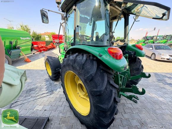 2016 MODEL JOHN DEERE 5095M 4WD KABİNLİ TRAKTÖR SATILIKTIR.