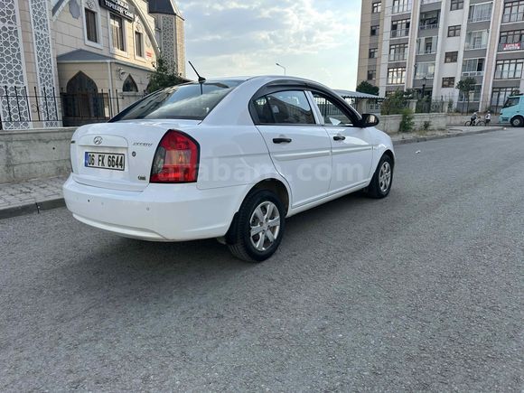 Temiz aile aracı