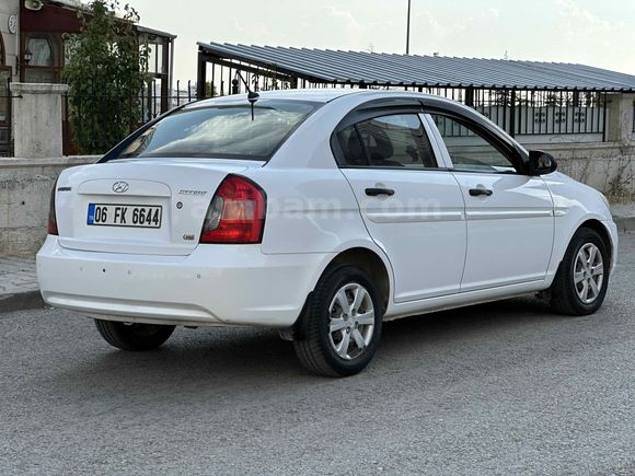 Temiz aile aracı
