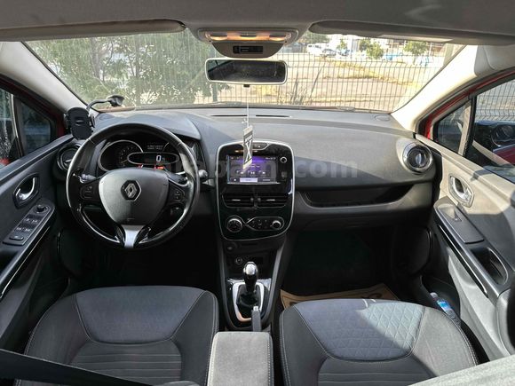  OTOMOTIK Sahibinden Renault Clio 1.2 TCE Icon 2015 Model 
