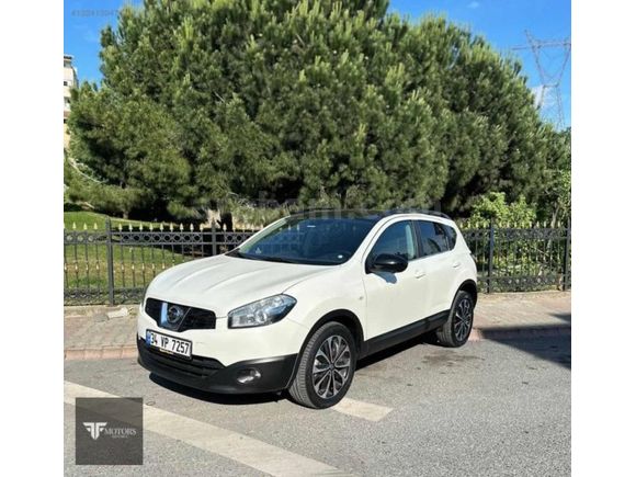 "FF" 2013 MODEL 2014 ÇIKIŞLI NİSSAN Qashqai 1.6 BLACK EDİTİON