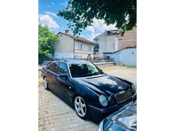 MÜFTÜOĞLUNDAN SATILIK E200 MERCEDES