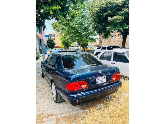 MÜFTÜOĞLUNDAN SATILIK E200 MERCEDES