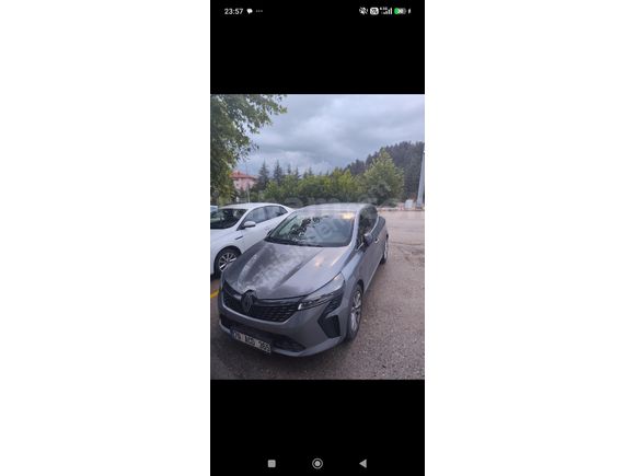 Sahibinden Renault Clio 1.0 TCe Evolution 2024 Model