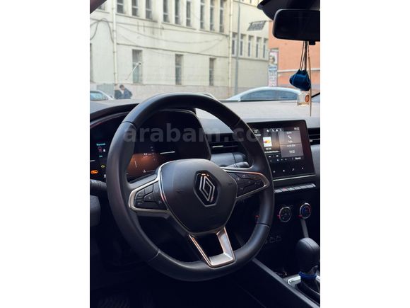 Sahibinden Renault Clio 1.0 TCe Evolution 2024 Model