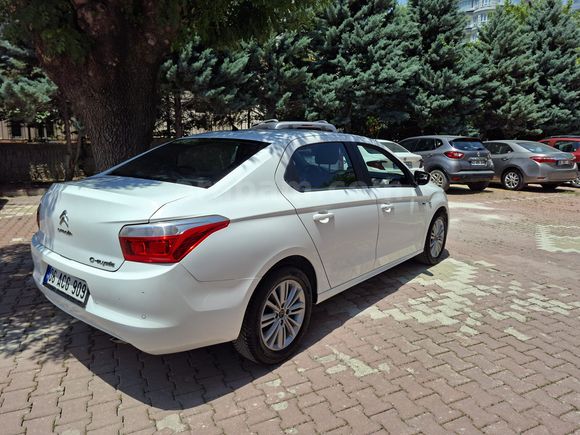 Öğretmenden  Citroen C-Elysée 1.6 HDi Exclusive 2016 Model 