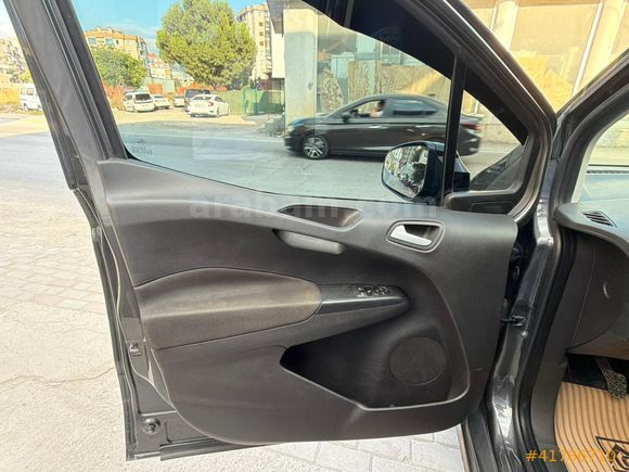 LİVA'DAN FORD COURİER