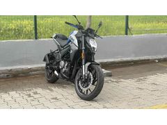 Sahibinden CFmoto 250NK 900 kmde  