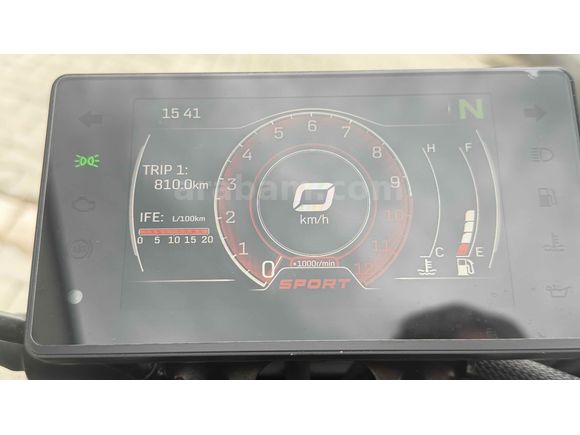 Sahibinden CFmoto 250NK 900 kmde  