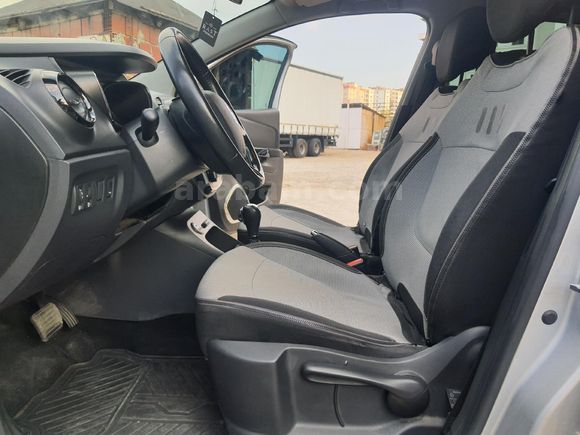Galeriden Renault Captur 1.2 TCe Icon 2015 Model İzmir