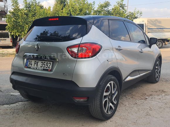 Galeriden Renault Captur 1.2 TCe Icon 2015 Model İzmir