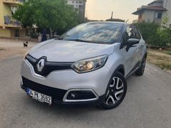 Galeriden Renault Captur 1.2 TCe Icon 2015 Model İzmir