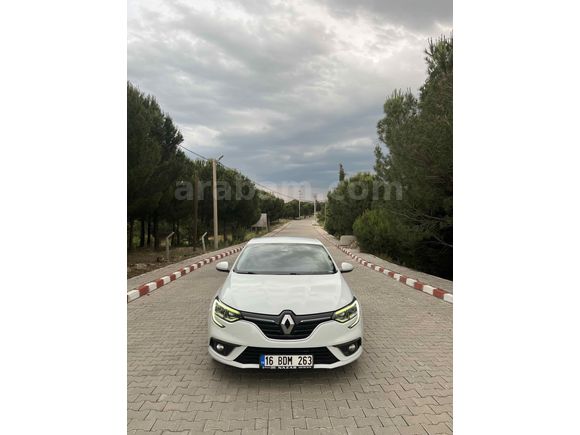 Öğretmenden Yetkili Servis Bakımlı Hatasız Boyasız Değişensiz Tramersiz  Renault Megane 1.5 dCi Touch Paket