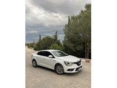 Öğretmenden Yetkili Servis Bakımlı Hatasız Boyasız Değişensiz Tramersiz  Renault Megane 1.5 dCi Touch Paket