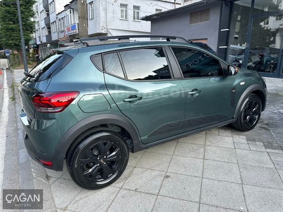BOYASIZ+2025+DACİA+STEPWAY+1.0 TCE+EXTREME+GRS2+9.000 KM