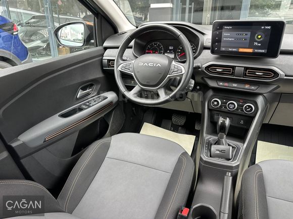 BOYASIZ+2025+DACİA+STEPWAY+1.0 TCE+EXTREME+GRS2+9.000 KM