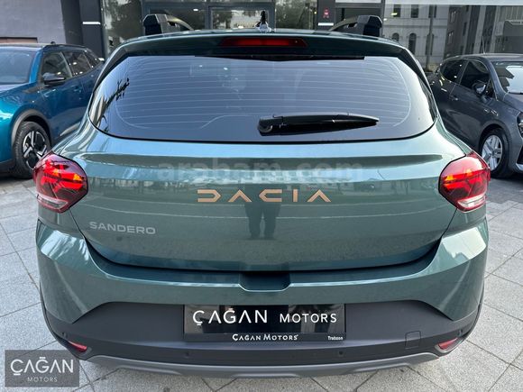 BOYASIZ+2025+DACİA+STEPWAY+1.0 TCE+EXTREME+GRS2+9.000 KM