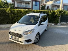Sahibinden Ford Tourneo Courier 1.5 TDCi Journey Titanium Plus 2022 Model 