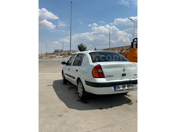 Sahibinden Renault Clio 1.4 Authentique 2004 Model