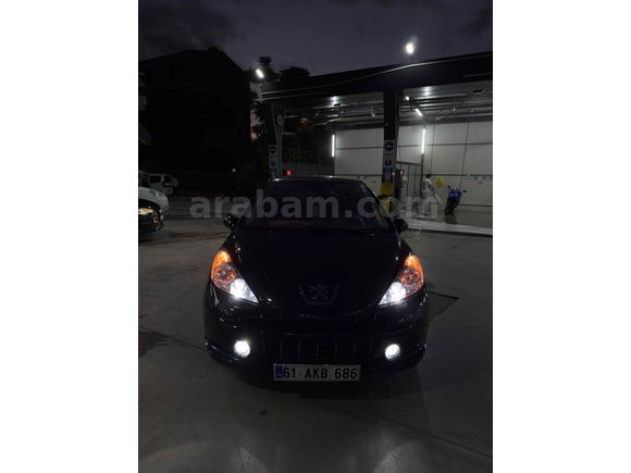 Sahibinden Peugeot 207 1.6 HDi Dynamic 2008 Model 