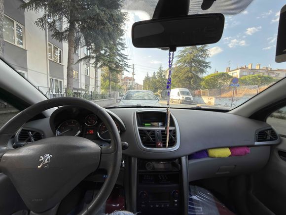 Sahibinden Peugeot 207 1.6 HDi Dynamic 2008 Model 