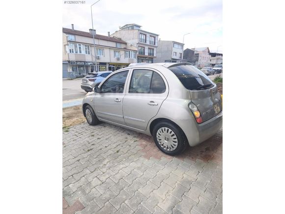 TAM OTOMOTİK DÜŞÜK KM AİLE ARACİ
