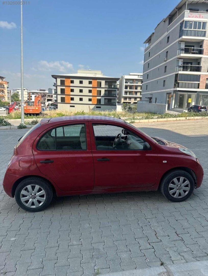 Galeriden Nissan Micra 1.2 Tekna 2006 Model İzmir 242.000 km Kırmızı 4
