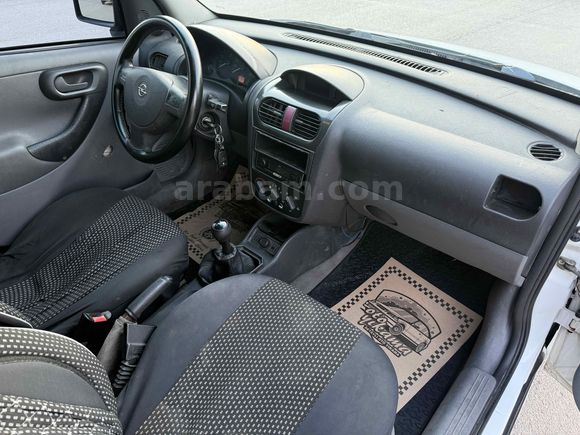 Galeriden Opel Combo 1.7 DTI 2004 Model Antalya