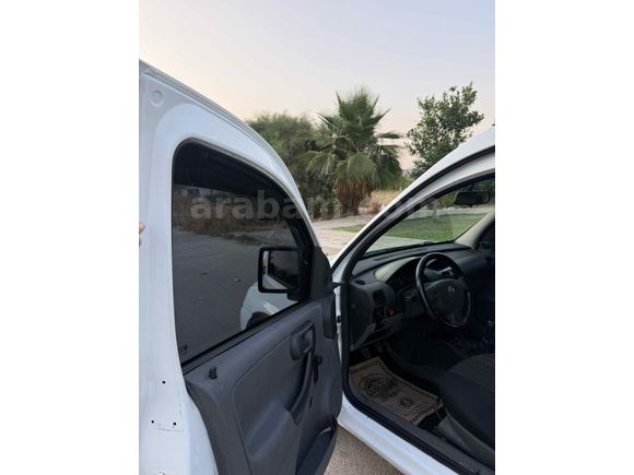 Galeriden Opel Combo 1.7 DTI 2004 Model Antalya