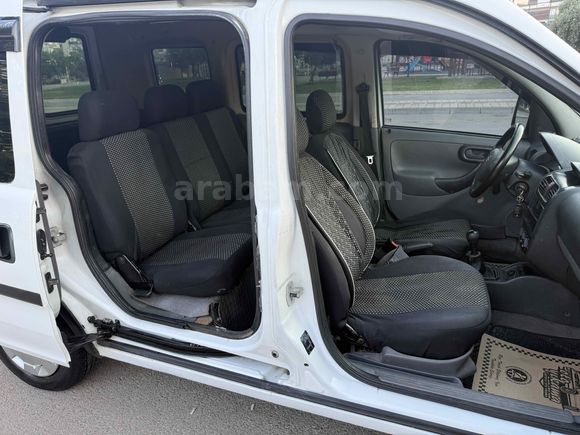 Galeriden Opel Combo 1.7 DTI 2004 Model Antalya