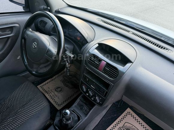 Galeriden Opel Combo 1.7 DTI 2004 Model Antalya