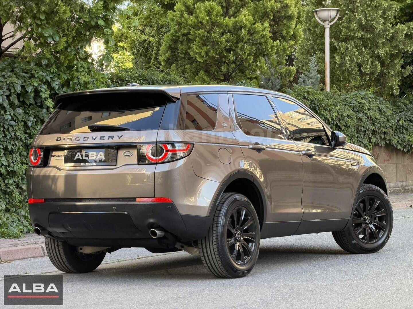 Galeriden Land Rover Discovery Sport 2.0 Si4 HSE 2015 Model Kayseri 130.000 km Gri 3