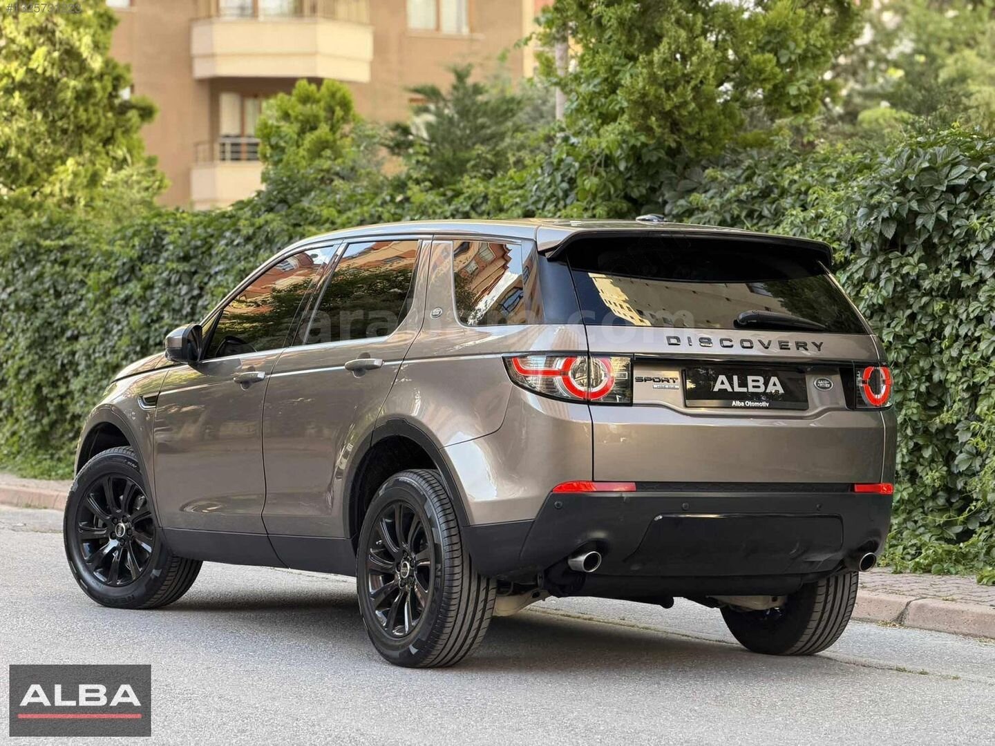 Galeriden Land Rover Discovery Sport 2.0 Si4 HSE 2015 Model Kayseri 130.000 km Gri 4
