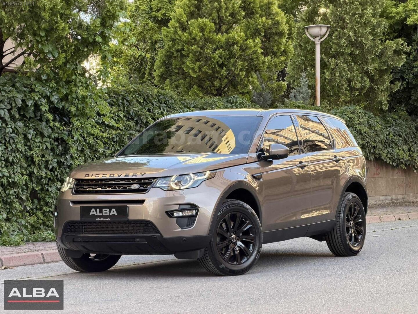 Galeriden Land Rover Discovery Sport 2.0 Si4 HSE 2015 Model Kayseri 130.000 km Gri 2