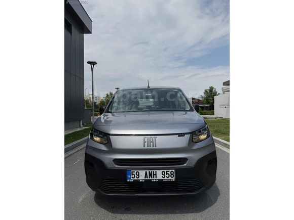 2025 FIAT DOBLO HATASIZ 73 BİN KM