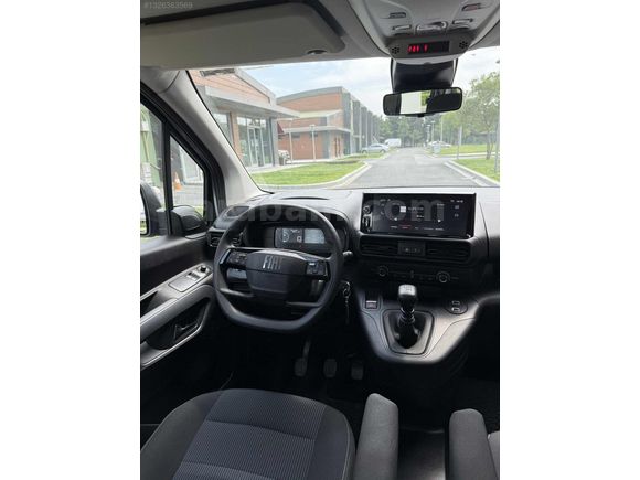 2025 FIAT DOBLO HATASIZ 73 BİN KM