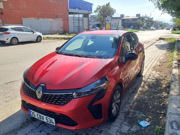 Sahibinden Renault Clio 1.0 TCe Equilibre 2024 Model