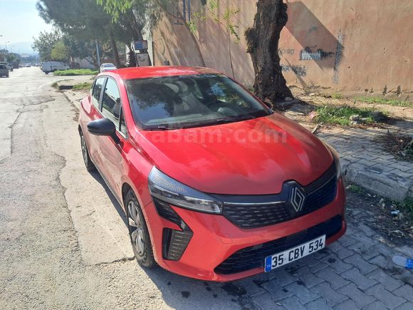 Sahibinden Renault Clio 1.0 TCe Equilibre 2024 Model