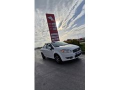 Sahibinden Fiat Linea 1.3 Multijet Active Plus 2015 Model  157.000 km Beyaz