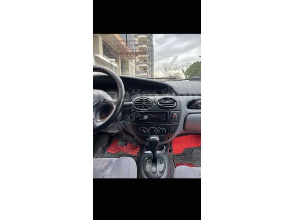 Sahibinden Renault Megane 2.0 RXE 1999 Model 