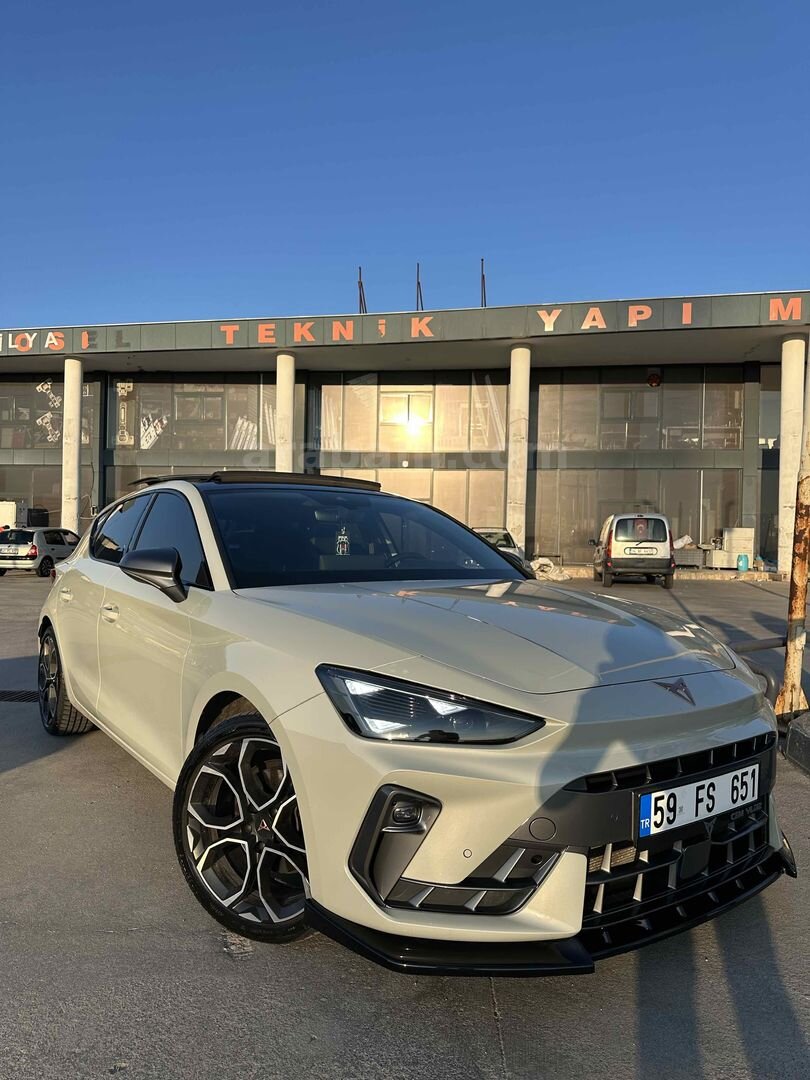 Sahibinden Cupra Leon 1.5 eTSI Standart 2024 Model Tekirdağ 30.500 km Gri 7
