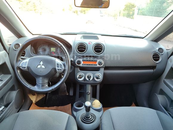 Sahibinden Mitsubishi Colt 1.3 Invite 2010 Model 