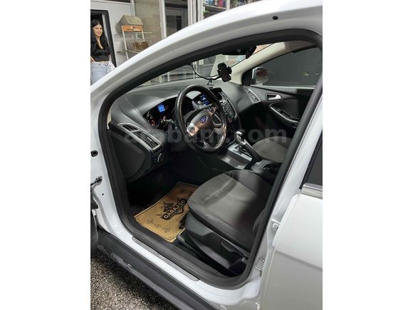 Sahibinden Ford Focus 1.6 Ti-VCT Titanium 2013 Model 