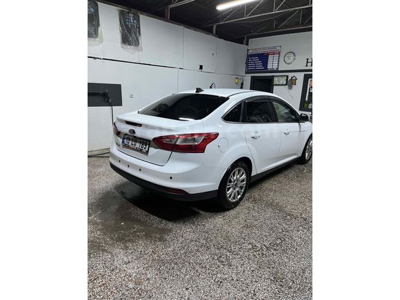 Sahibinden Ford Focus 1.6 Ti-VCT Titanium 2013 Model 