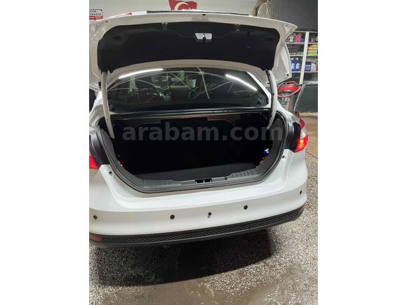 Sahibinden Ford Focus 1.6 Ti-VCT Titanium 2013 Model 