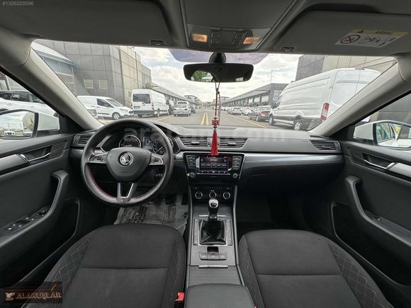 BOYASIZ - 2017 MODEL SKODA SUPERB 1.6 TDİ CR GREENTEC ACTİVE