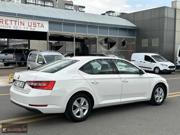 BOYASIZ - 2017 MODEL SKODA SUPERB 1.6 TDİ CR GREENTEC ACTİVE
