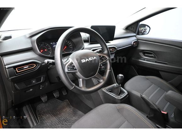 1 YIL GARANTİLİ SANDERO STEPWAY 1.0 TCE ESSENTİAL
